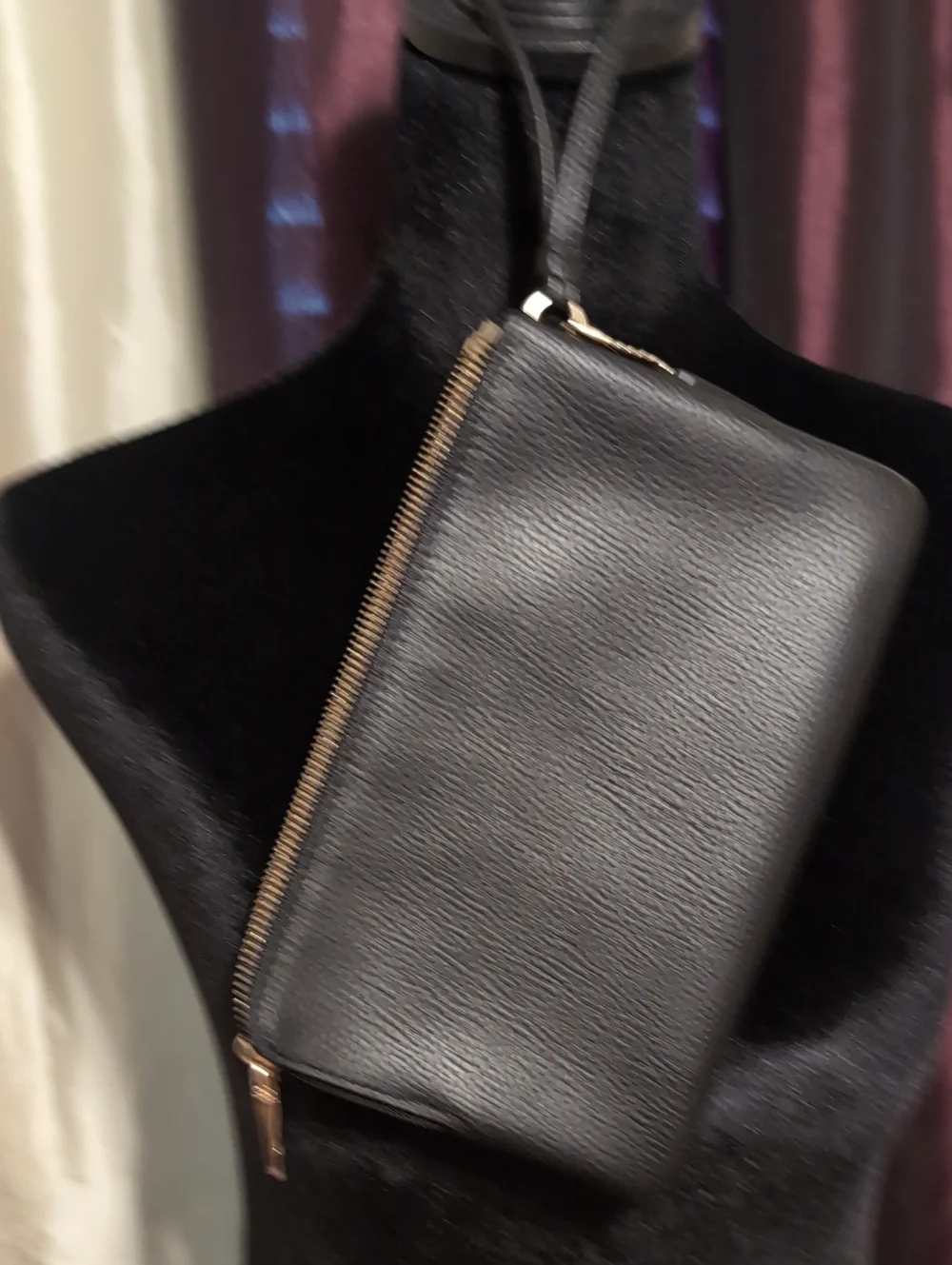 Coach Black Pebbled Leather Double Zip Wristlet with Gold Hardware 7